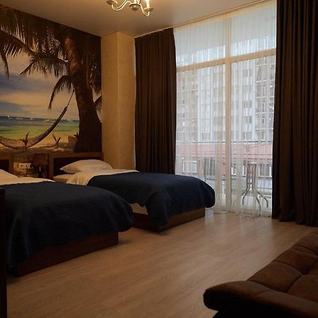 Hotel Lord Batumi Ngoại thất bức ảnh