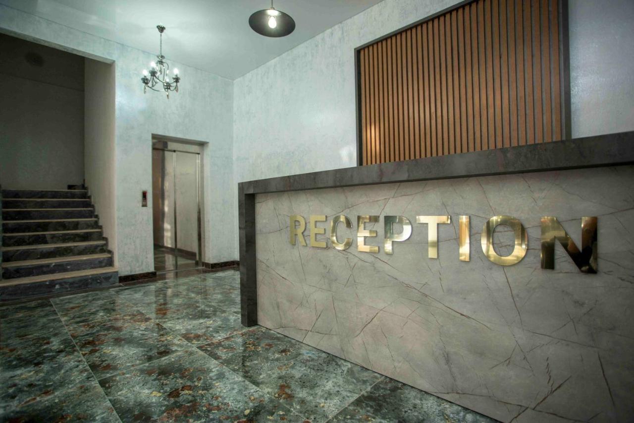 Hotel Lord Batumi Ngoại thất bức ảnh