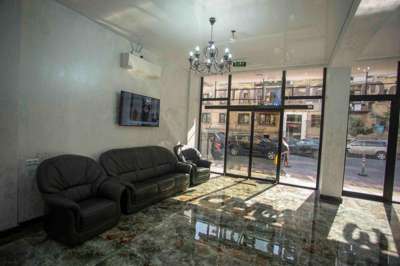 Hotel Lord Batumi Ngoại thất bức ảnh