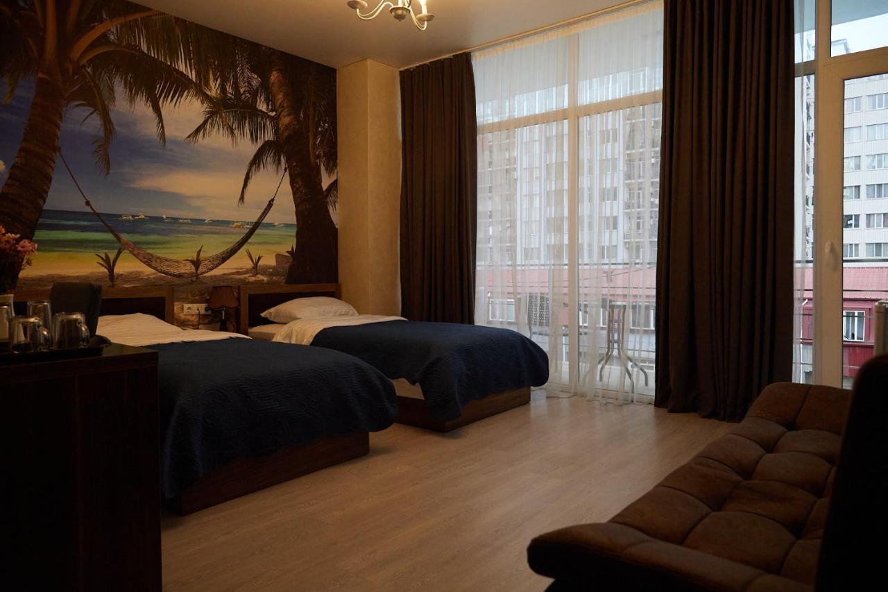 Hotel Lord Batumi Ngoại thất bức ảnh