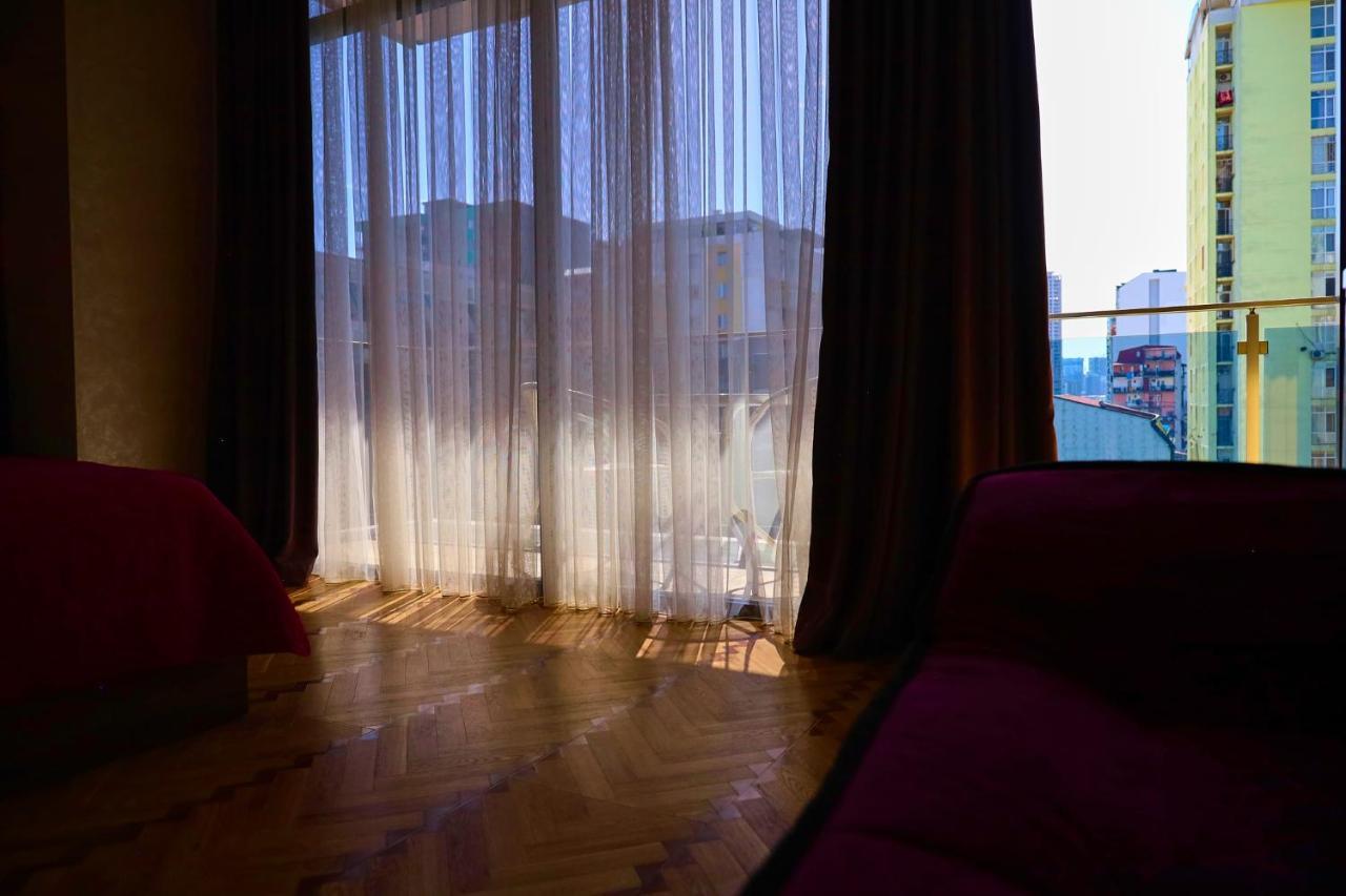 Hotel Lord Batumi Ngoại thất bức ảnh