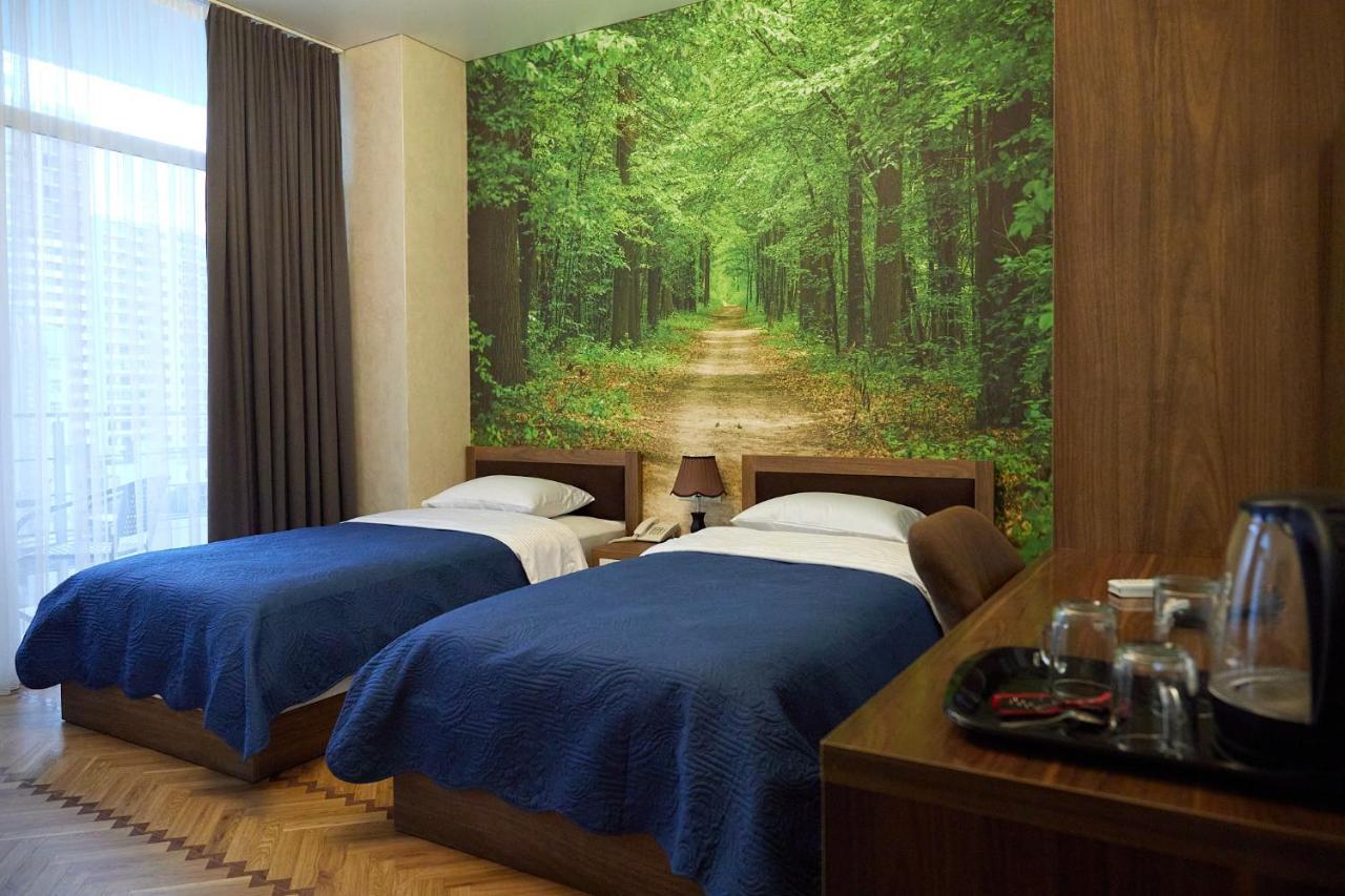 Hotel Lord Batumi Ngoại thất bức ảnh