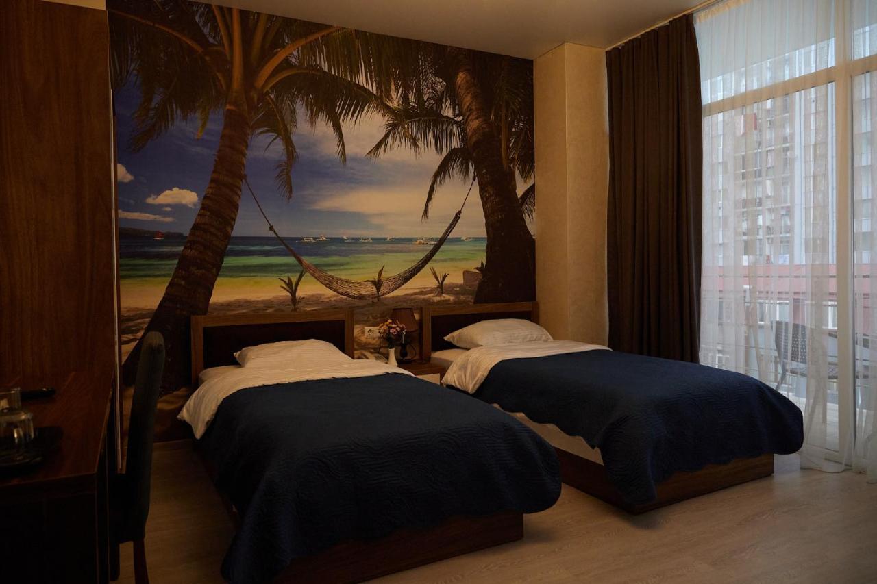 Hotel Lord Batumi Ngoại thất bức ảnh
