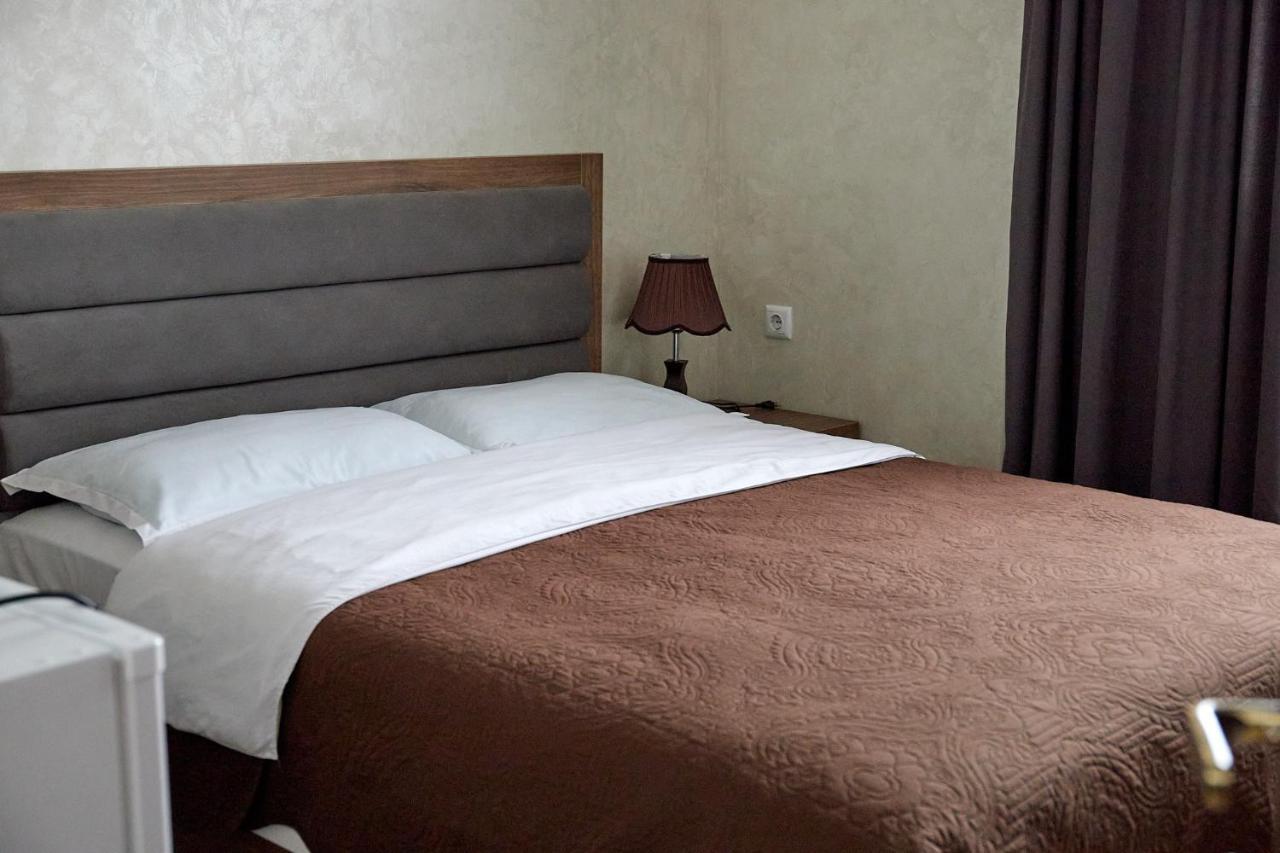 Hotel Lord Batumi Ngoại thất bức ảnh