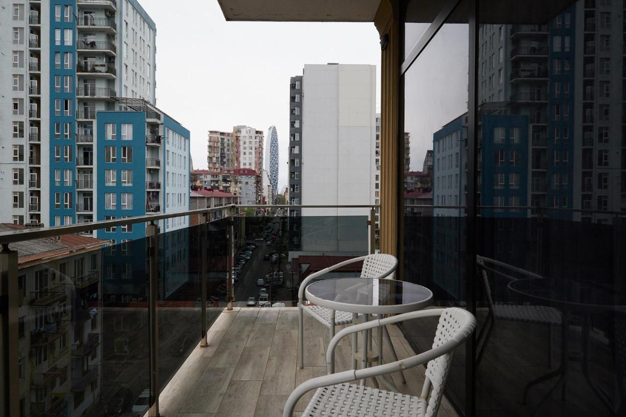 Hotel Lord Batumi Ngoại thất bức ảnh