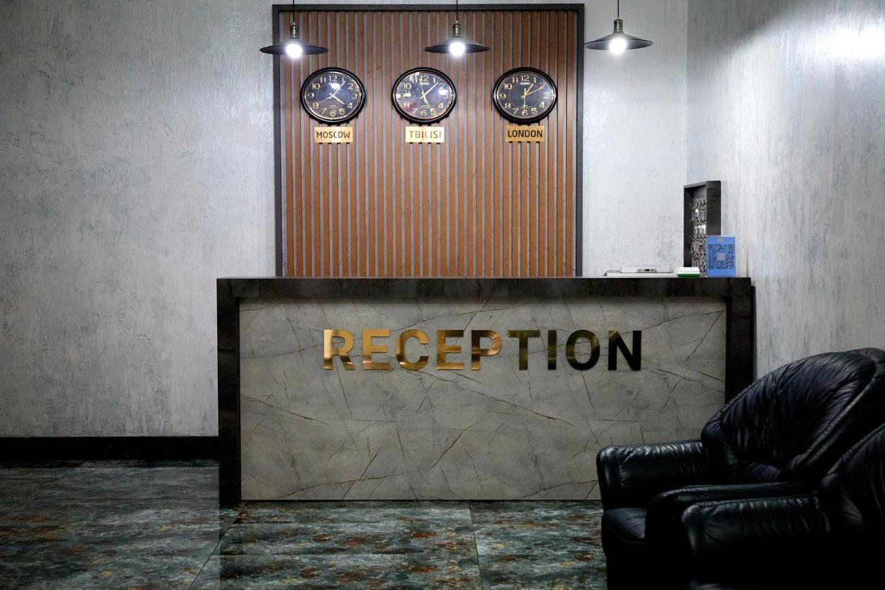 Hotel Lord Batumi Ngoại thất bức ảnh